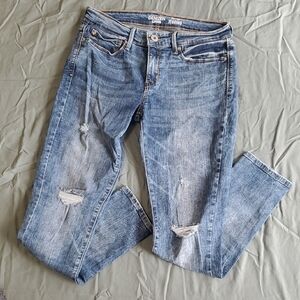 Levi's Denizen Low-rise Jeggings. A2